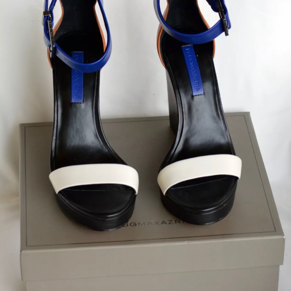 NWB BGBGMazria  Blocked Wedge Sandal 8.5M Orig$250 - Picture 2 of 9